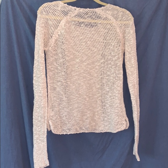 Tahari light weight sweater size Large - Picture 3 of 3
